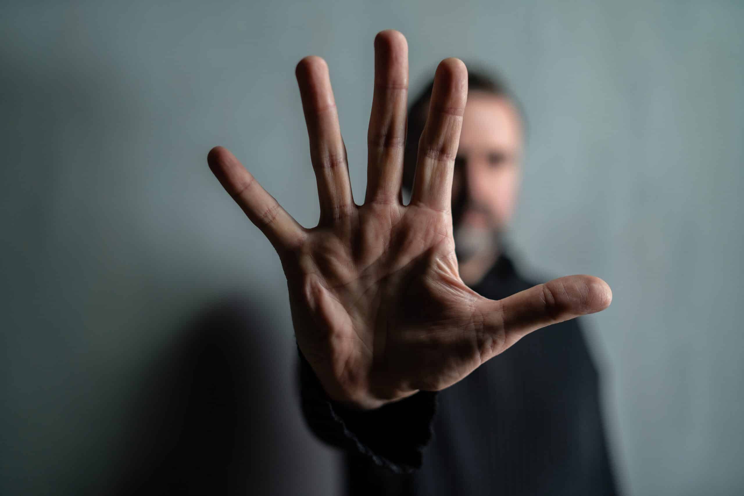 7 Kjennetegn på psykisk vold i parforhold