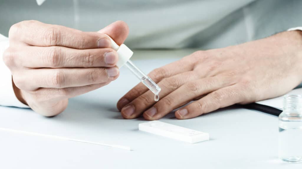 Hjemmetest narkotika: effektiv rusmiddeltesting og rustest med urinprøver